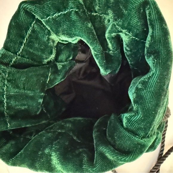 Green Velvet Drawstring Purse - Picture 6 of 6